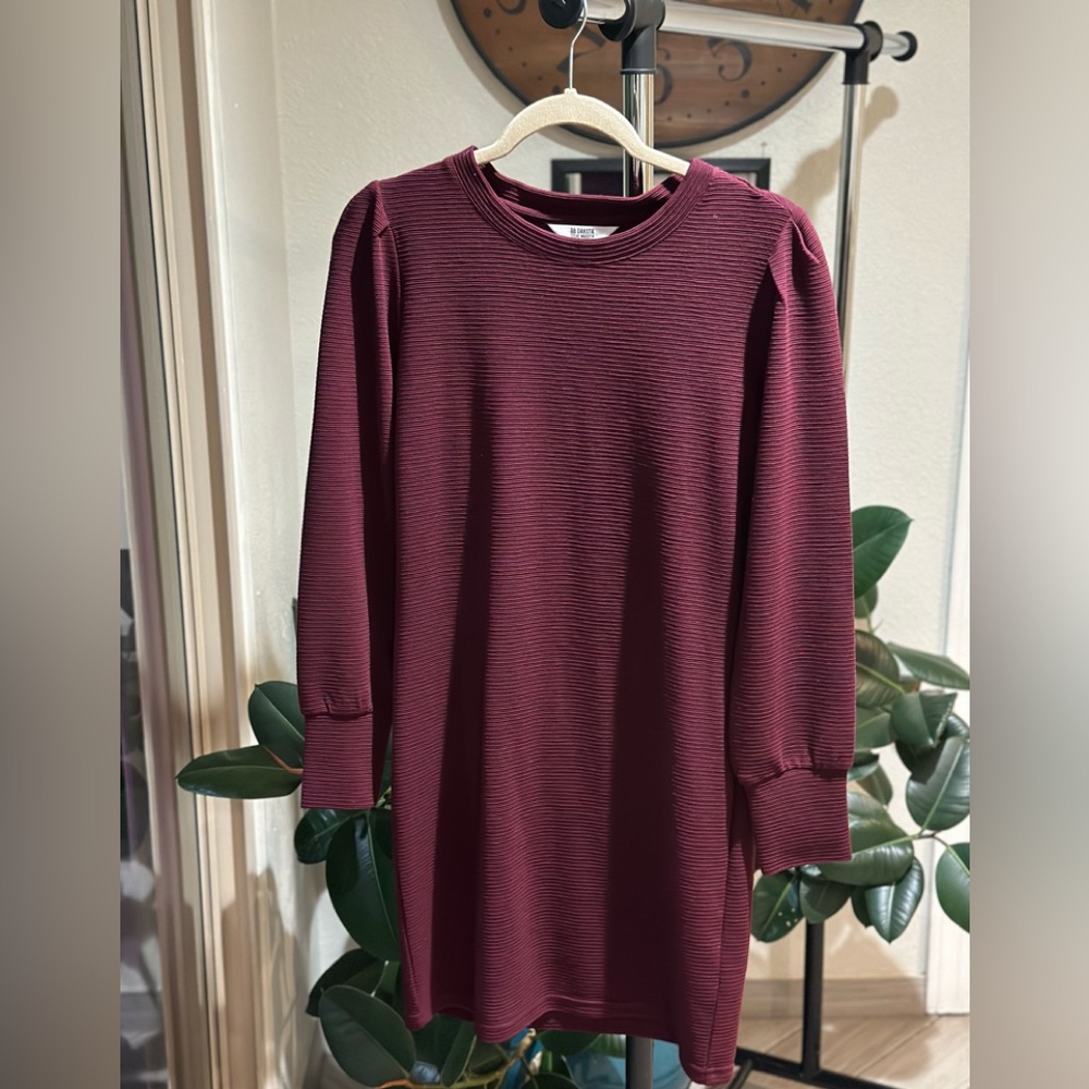 Women’s dress